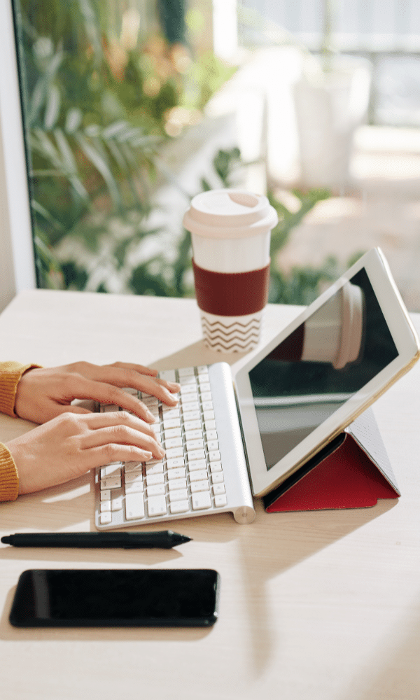 5 Ways to Create a Website That Converts Visitors to Clients